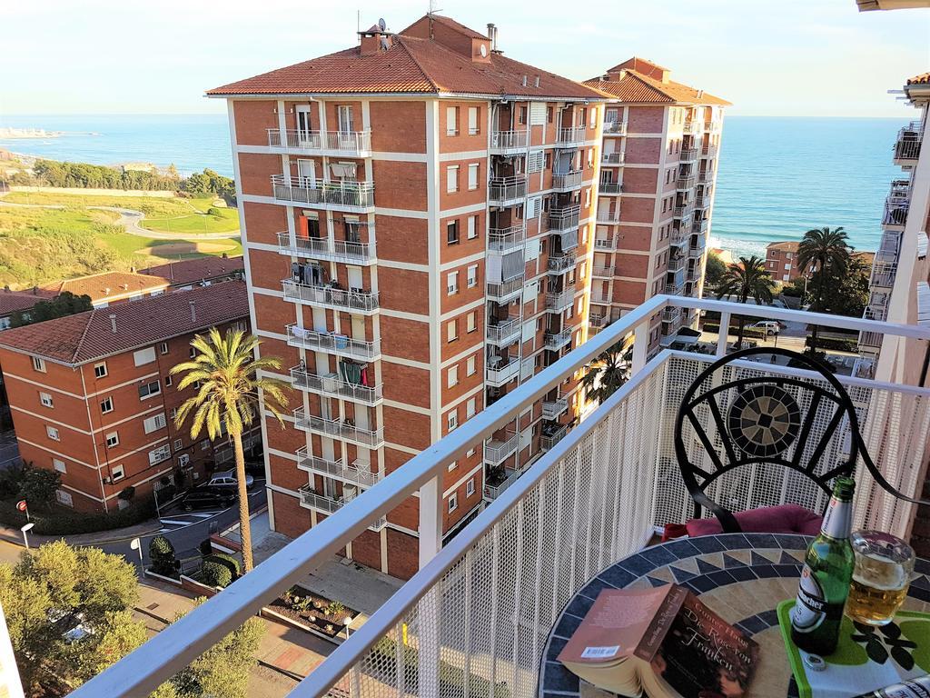 Helena Seaview & Beach-Apartment Монгат Екстер'єр фото